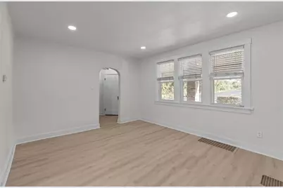 2600 Voelkel Ave, Beechview, PA 15216 - Photo 9