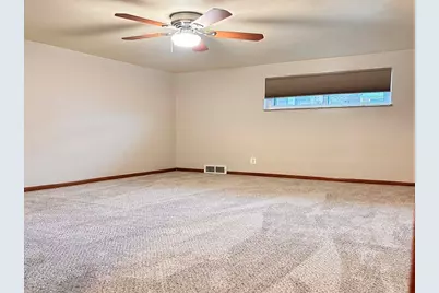 3541 Wallace Dr, Pittsburgh, PA 15227 - Photo 15