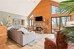 1752 Greenfield Dr, Hidden Valley, PA 15502 - Photo 15