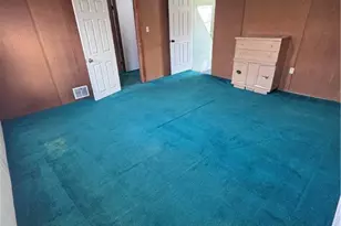 128 Connellsville St, Dunbar, PA 15431 - Photo 13