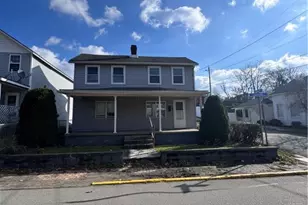 128 Connellsville St, Dunbar, PA 15431 - Photo 1