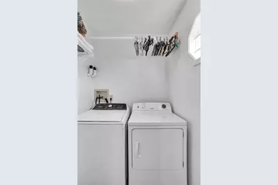 201 Manor View Dr, Manor, PA 15665 - Photo 9