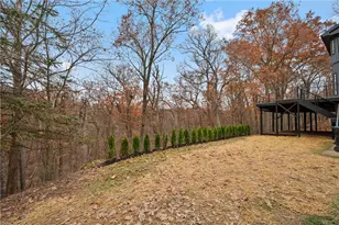 10492 Olde Villa Dr, Pittsburgh, PA 15044 - Photo 39