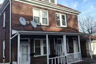 4424 Kennywood, West Mifflin, PA 15122 - Photo 1