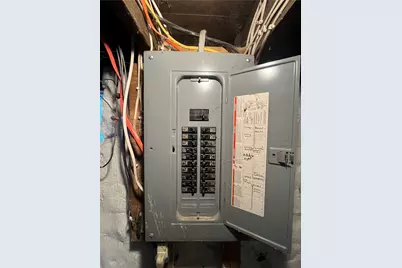 219 N Crawford Ave, New Castle, PA 16101 - Photo 27