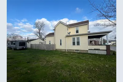 219 N Crawford Ave, New Castle, PA 16101 - Photo 3