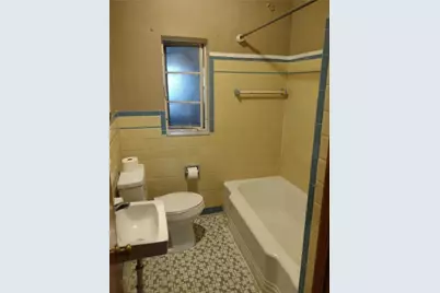 721-723-725 Lawrence Ave, Ellwood City, PA 16117 - Photo 23