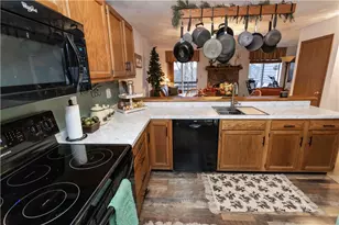 1817 Eagles Ridge Ct, Hidden Valley, PA 15502 - Photo 19