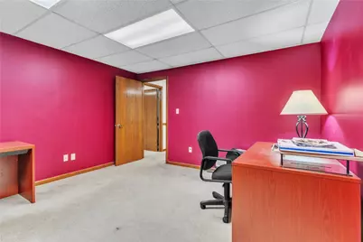 201-202 McKnight Park Drive, Ross Twp, PA 15237 - Photo 5