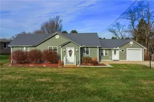 110 Oakville Rd, Chippewa Township, PA 15010 - Photo 3