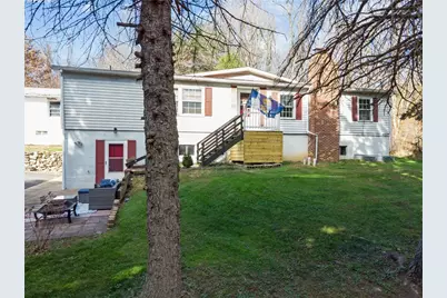 18 Little Run Ln, Smith Township, PA 15019 - Photo 3