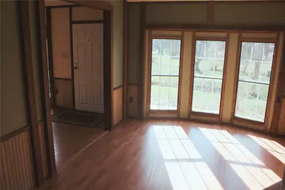 245 Old Brick Rd, Washington Township, PA 16040 - Photo 9