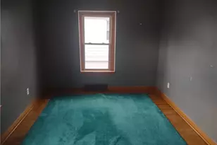 723 Lawrence Ave, Ellwood City, PA 16117 - Photo 23