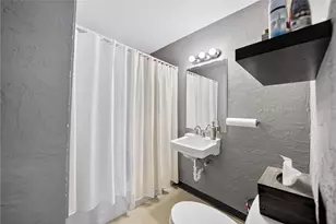 2614 Lincoln Way, White Oak, PA 15131 - Photo 23