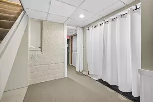 2614 Lincoln Way, White Oak, PA 15131 - Photo 35