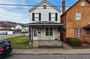 135 E 1st Ave, Tarentum, PA 15084 - Photo 1