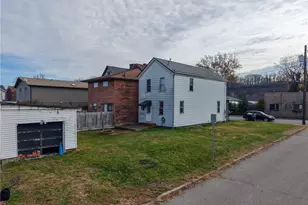 135 E 1st Ave, Tarentum, PA 15084 - Photo 19