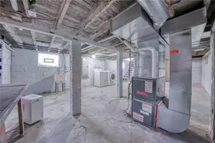 135 E 1st Ave, Tarentum, PA 15084 - Photo 17