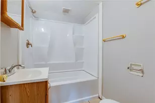 1202 5 Woodland Ave, Marshall Shadeland, PA 15212 - Photo 25