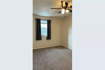 201 Kendall Ln, Bethel Park, PA 15102 - Photo 21