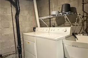 201 Kendall Ln, Bethel Park, PA 15102 - Photo 27