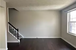 201 Kendall Ln, Bethel Park, PA 15102 - Photo 17