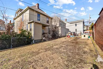 705 E Warrington Ave, Pittsburgh, PA 15210 - Photo 37
