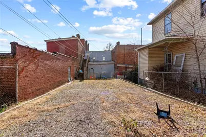 705 E Warrington Ave, Pittsburgh, PA 15210 - Photo 39