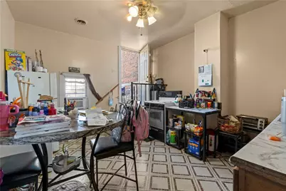 705 E Warrington Ave, Pittsburgh, PA 15210 - Photo 9
