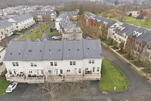 220 Hounslow Rd, Cranberry Township, PA 16066 - Photo 25