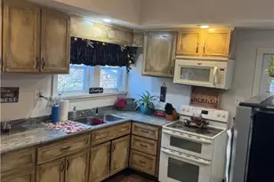 769 Orange St, Cranberry Twp, PA 16301 - Photo 5