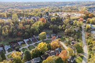 429 Elwood Dr, Wilkins Township, PA 15235 - Photo 31