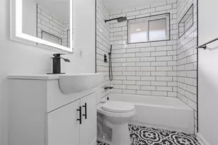 429 Elwood Dr, Wilkins Township, PA 15235 - Photo 17