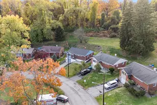 429 Elwood Dr, Wilkins Township, PA 15235 - Photo 29