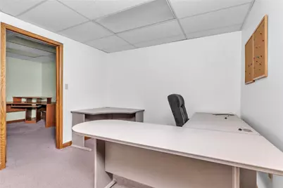 201 McKnight Park Dr, Ross Twp, PA 15237 - Photo 13