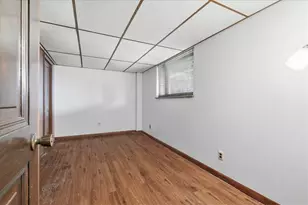 5059 Leona Dr, Pittsburgh, PA 15227 - Photo 29