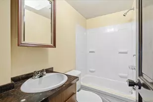 5059 Leona Dr, Pittsburgh, PA 15227 - Photo 31