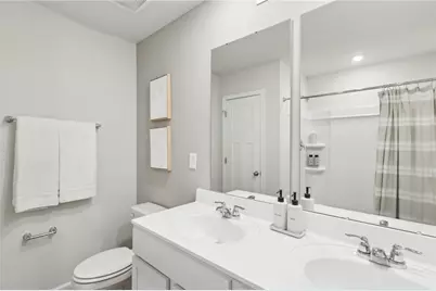 404 Cherry Tree Dr, Twp of But SW, PA 16001 - Photo 17