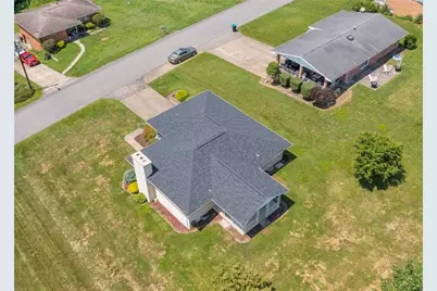 90 Veltri Dr, Canton Township, PA 15301 - Photo 9