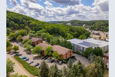 202 McKnight Park Dr, Ross Twp, PA 15237 - Photo 19