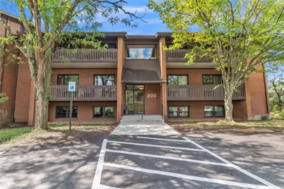 202 McKnight Park Dr, Ross Twp, PA 15237 - Photo 1