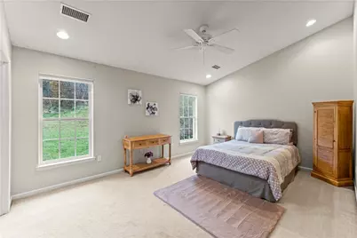 932 Royal Ct, North Strabane, PA 15317 - Photo 19