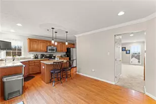 932 Royal Ct, North Strabane, PA 15317 - Photo 11