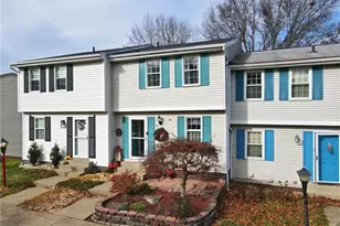 332 Parkwood Dr, Cranberry Township, PA 16066 - Photo 1