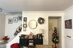 332 Parkwood Dr, Cranberry Township, PA 16066 - Photo 11