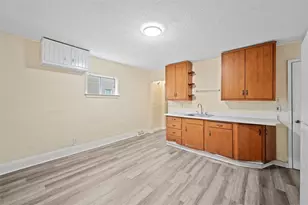 2921 Overhill St, South Park, PA 15129 - Photo 11