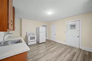 2921 Overhill St, South Park, PA 15129 - Photo 9