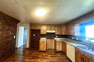 145 Grant St, Perry Township, PA 15482 - Photo 5