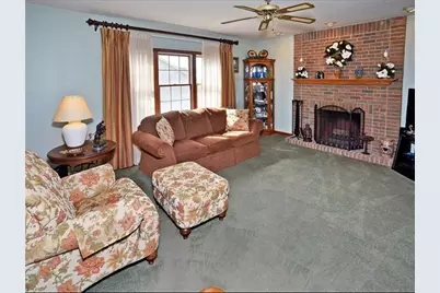 5001 Pioneer Ct, Murrysville, PA 15668 - Photo 7