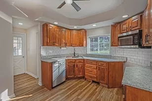 1120 Margray St, Pittsburgh, PA 15207 - Photo 7